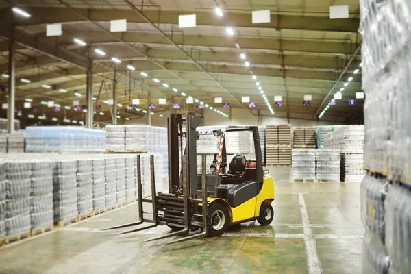 Produto: compra de empilhadeira novo